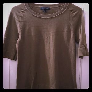 NWOT super cute olive green Ann Taylor sweater.